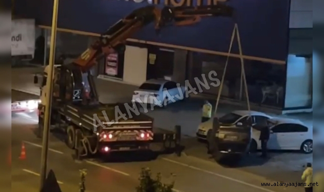 Alanya’da feci kaza!