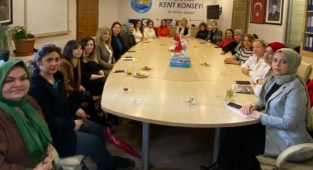 Alanya’da kadınlar 8 Mart için toplandı