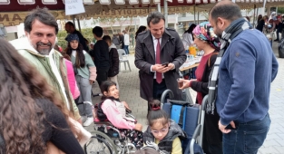 Alanya'da kermese yoğun ilgi