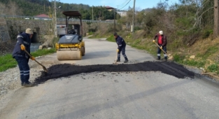 Alanya kırsalında yol bakım onarımları sürüyor