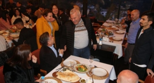 Başkan Şahin’den başarılı öğrencilere tam destek