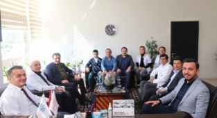 Başkan Toklu sağlık çalışanlarını unutmadı