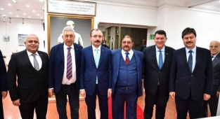 Başkan Yenialp, esnafın sorunlarını Ankara’ya iletti