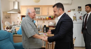 Başkan Yücel'den Aykut amcaya ziyaret