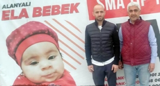 Karaca çiftinden Ela bebeğe destek