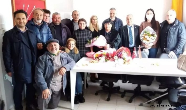 Mahmutlar CHP’de nöbet değişimi
