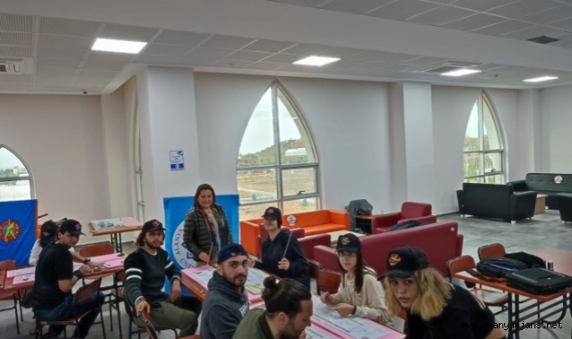THK, ALKÜ'de model uçak kursu başlattı