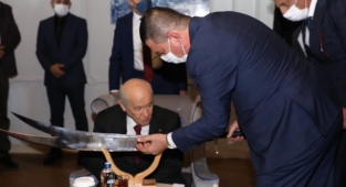 Türkdoğan'dan Devlet Bahçeli'ye Zülfikar sürprizi