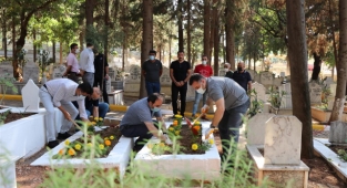 Alanya Belediyesi 62 bin çiçek dağıtacak