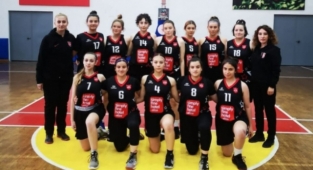 Alanya Belediyesporlu kızlar finale çıktı