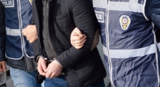 Alanya’da 28 yıl hapis cezasıyla aranan şahıs yakalandı
