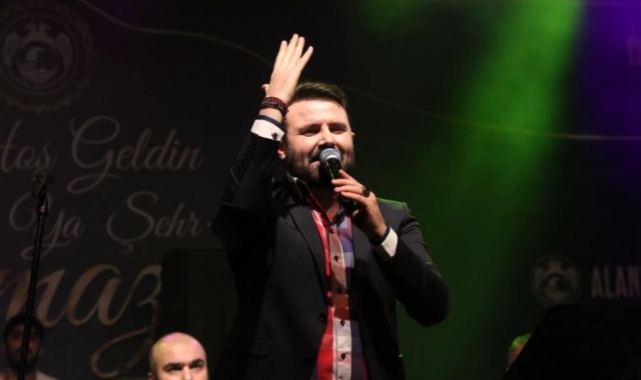 Alanya'da Bedirhan Gökçe ile Ramazan eğlencesi