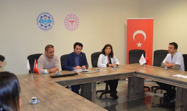 Alanya’da branşlarında uzman hekimler yetişiyor