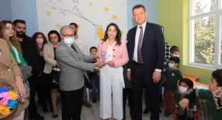 Alanya’da görev yapan doktor anısına kütüphane açıldı