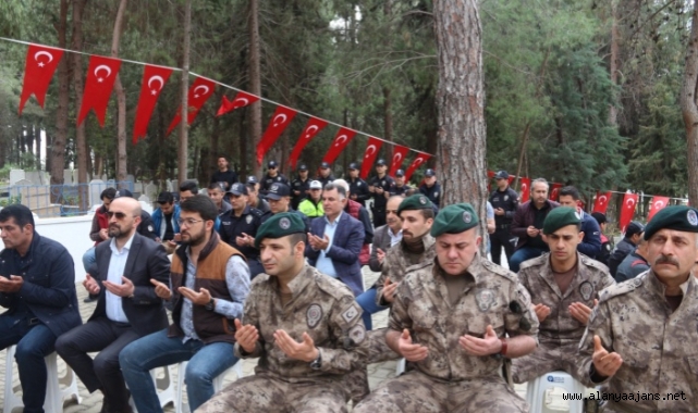 Alanya’da şehit polisler dualarla anıldı