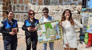 Alanya'da TDP turiste rehber oluyor
