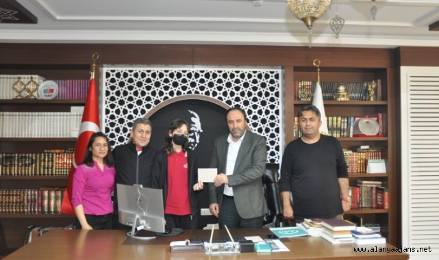 Alanya’daki o yarışmada dereceye girenler ödüllendirildi