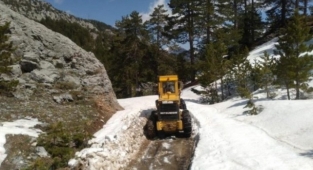 Alanya’nın kırsalındaki yollar kardan temizlendi