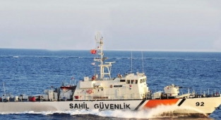 Alanya Sahil Güvenlik Komutanlığı’ndan çocuklara büyük sürpriz