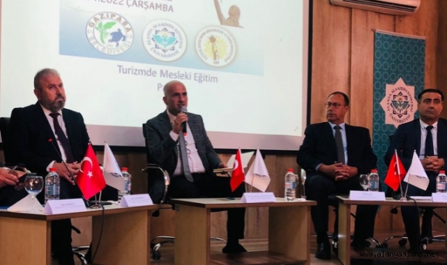 ALKÜ'de turizm haftası kutlandı