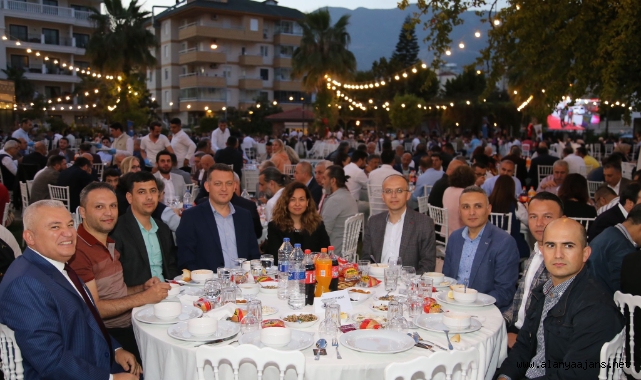 ALTSO'dan rekor kıran iftar