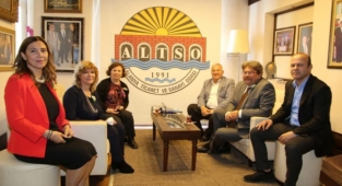 Başkan Şahin’den eğitime destek