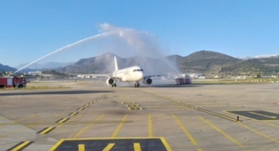 Gazipaşa-Alanya Havalimanı’nda coşkulu karşılama