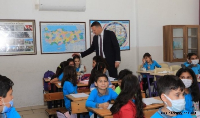 Kaymakam Ürkmezer’den öğrencilere ‘stres’ hitabı