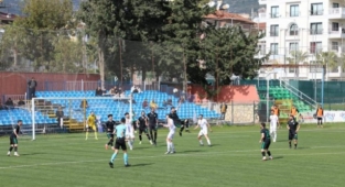 Kestelspor, deplasmandan 1 puanla döndü