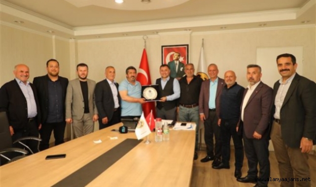 Muhtarlardan Başkan Yücel' ziyaret