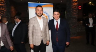 Toklu: Her zaman esnafımızın yanındayız