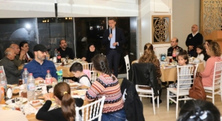 Ürkmezer, orucunu şehit yakınları ve gazilerle açtı