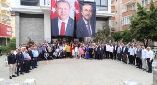 Alanya Ak Parti bayramlaştı