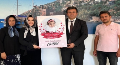 Alanya'da 52 bin zarf Ela Bebek için okullarda dağıtılacak