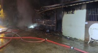 Alanya’da çıkan yangında restoran küle döndü