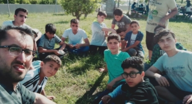 Alanya'da gençler piknikte birbirlerini yakından tanıdı