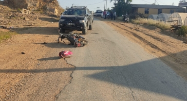 Alanya’da motosiklet ile kamyonet çarpıştı: 1 yaralı