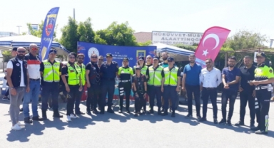 Alanya’da motosiklet sürücülerine uygulamalı eğitim