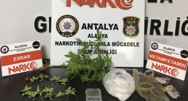 Alanya’da polisin şüphe üzerine durdurduğu araçtan uyuşturucu çıktı