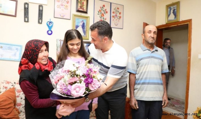 Alanya’nın en fedakar annesine sürpriz ziyaret