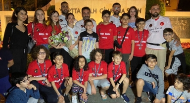 Alanya Robotik kodlama öğrencilerine coşkulu karşılama