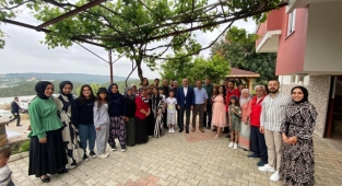 Bakan Çavuşoğlu bayramı Alanya'da karşıladı