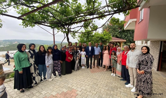 Bakan Çavuşoğlu bayramı Alanya'da karşıladı
