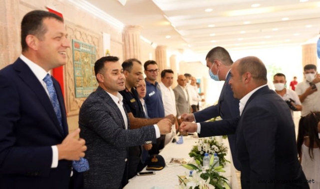 İşte Alanya’da protokol ve partilerin bayramlaşma saatleri