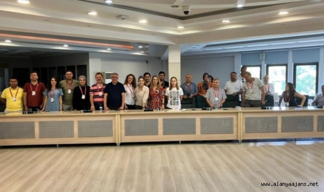 Alanya Belediyesi personellerine ergonomi eğitimi