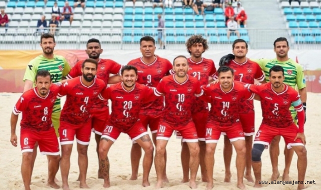 Alanya Belediyespor plajda çeyrek finalde