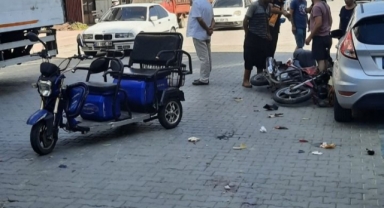 Alanya’da elektrikli bisiklet ile motosiklet çarpıştı: 2 yaralı