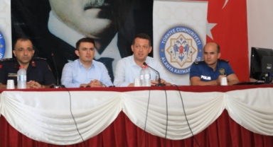 Alanya’da emniyet ve jandarmayla güvenlik toplantısı düzenlendi