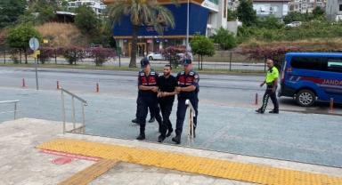 Alanya’da misafir olarak geldiği evden 50 bin Euro çaldı