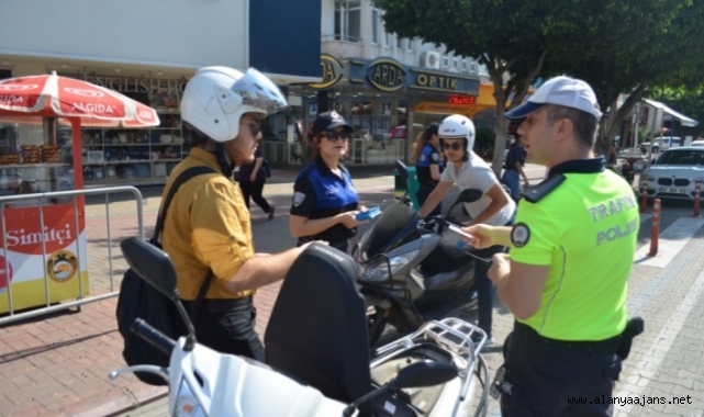 Alanya’da motosiklet sürücülerine uyarı!